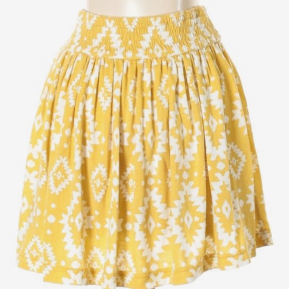 🎉HP🎉 Aztec Tribal Skirt! - Picture 3 of 3